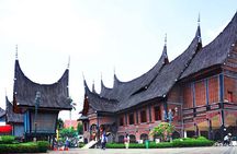 Private tour with lunch: Jakarta to miniature park of indonesia