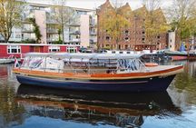 The Ultimate Amsterdam Canal Cruise - 2hr - Small Group with Drinks & Snacks