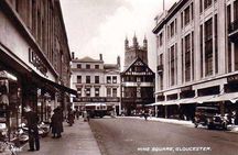 Guided walking tour : Ghosts & Giggles Of Gloucester