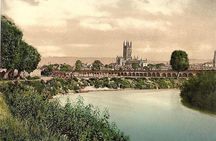 Guided walking tour : Ghosts & Giggles Of Gloucester