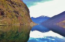 PRIVATE TOUR: Sketches of Norway , Gudvangen, Flåm, Stegastein 