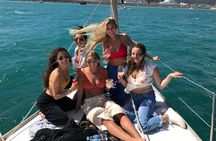 Barcelona Sailing Cruise with Light Snacks and Open Bar