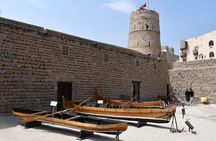 Discover the old city of dubai by walk