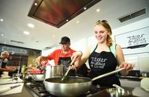 Spanish Cooking Class & Triana Market Tour in Sevilla
