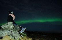 All-inclusive very small group Northern lights with photographs 