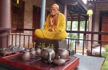 Hue Retreat: Tea and Meditation Tour with Vegetarian Meal