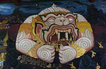 Grand Palace , Thai dance & Fun street walk in Bangkok
