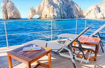 Luxury Escape, Sail with lunch, Open Bar & Water Activities