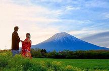 Photo Wedding at the most beautiful Mt. Fuji by professionals