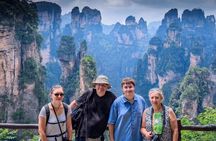 2-Day Private Tour to Mt.AVATAR & Glass Bridge & Mt.Tianmen 