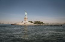 Statue of Liberty and Ellis Island Guided Tour with Ferry