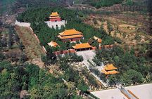 Small Group Mutianyu Great Wall and Ming Tombs Tour with Cable Car and Lunch