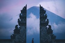 Bali Instagram Tour: Lempuyang - Besakih - Tirta Gangga (Private)