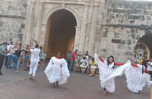 Private Cartagena city and street food tour.