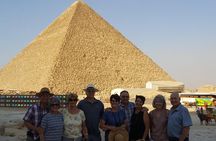 Lite Tour Cairo - Pyramids and The Egyptian Museum 
