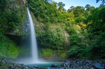 Combo La Fortuna Waterfall Arenal Volcano & Mistico Hanging Bridges