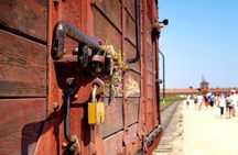 Auschwitz - Birkenau Tour With Private Transfer