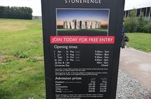 Private Round Trip from London to Stonehenge & Salisbury & Bath 