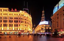 Shanghai Private Night Tour with Huangpu River Cruise, the Bund and Xintiandi