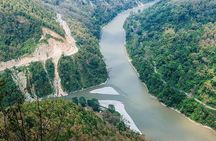 Rafting Journey at the Down on Teesta River's White Water with Private Transfer