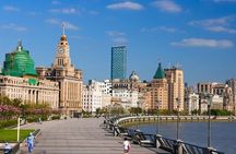 Coach Day Tour: Classic and Modern Shanghai with Lunch