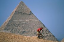 From Hurghada: Cairo 2-Day Tour incl. Flights and Hotel