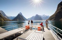 Milford Sound Coach & Cruise ex Te Anau Stunning Views with Lunch