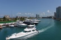 Cancun Boat Tour to Isla Mujeres on Luxury Yacht with Chef -SR55C