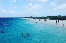 Yacht tour with local guide & snorkeling activities