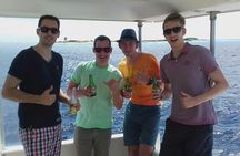 Yacht tour with local guide & snorkeling activities