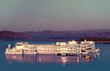12Days Luxury Tour of Delhi, Agar & Rajasthan by private Cab 