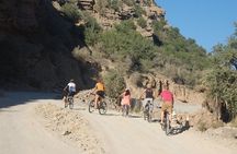 Discover Paradise Valley by Biking&Hiking