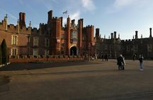 Luxury Private Day Hire London-London Stopover at Windsor & Hampton Court Palace