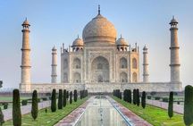 Private Taj Mahal Trip Including Private Car and Guide