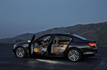 Luxury Vehicle with Private Guide to Mutianyu Great Wall Day Tour 