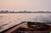 Private Old Dubai Walking Tour: Forts, Souks, and Boats
