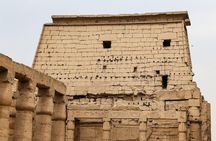  private Full Day tour : Luxor East and West Banks tombs,temples 