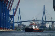 Private 3-Hour Hamburg Sightseeing Tour in a Mercedes Limousine