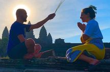Angkor Wat: Highlights and Sunrise Guided Tour