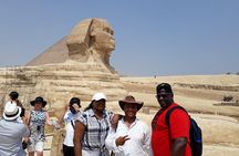 Private guided tour to Giza Pyramids & Saqqara as you never seen