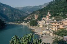 From Delhi: Rishikesh 3-Day Tour with Yoga and Massage