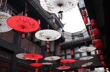 Leshan Giant Buddha and Jinli Ancient Street Day Tour