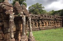 2-Day Angkor Complex & Banteay Srei Tour.