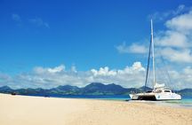EAST Shared Cruise : OCÉANE Full day catamaran to Ile aux Cerfs