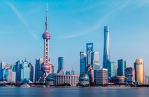 Small group: Shanghai Private tour with Zhujiajiao Water Town and Shanghai Tower