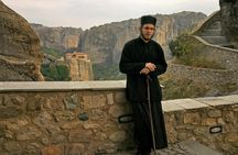 3 Days private tour- Meteora Rocks & Monasteries, Delphi/ Apollo Oracle, Thebes 