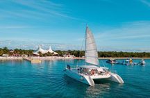 Cozumel Catamaran Snorkeling Tour & Lunch (Hotel Pick Up)