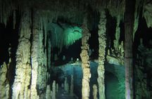 Cenote diving Dream Gate 