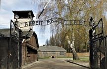 Auschwitz & Birkenau English guided tour by private transport from Katowice