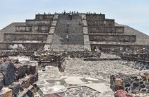 Small VIP Group: Teotihuacan Pyramids and Shrine of Guadalupe with lunch